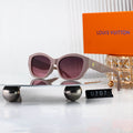 Irregular Square Frame Sunglasses with Side Metal Logo  0707