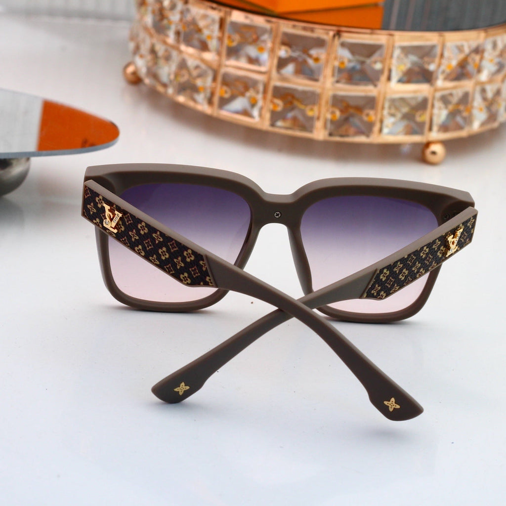 Oversized Sunglasses with Monogram Temples 4037